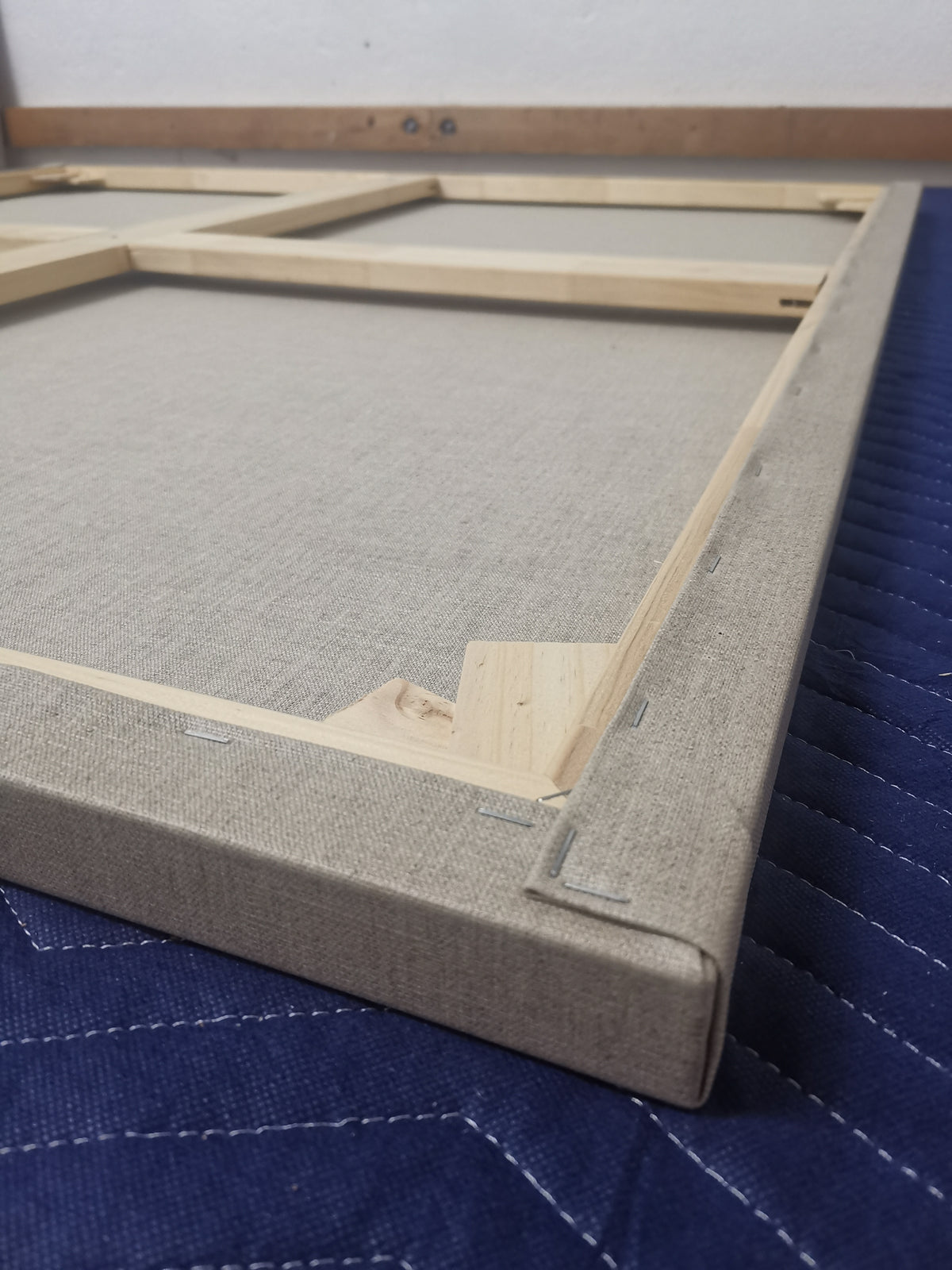 Clear Primed Linen (Glue-Sized)